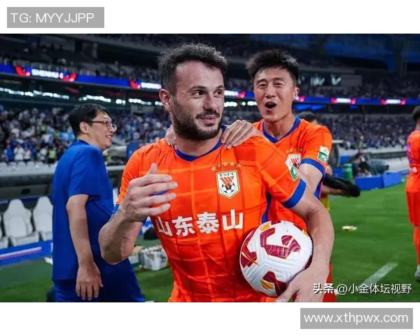 泰山足球明星的崛起与成就探秘，谁是足坛的璀璨之星